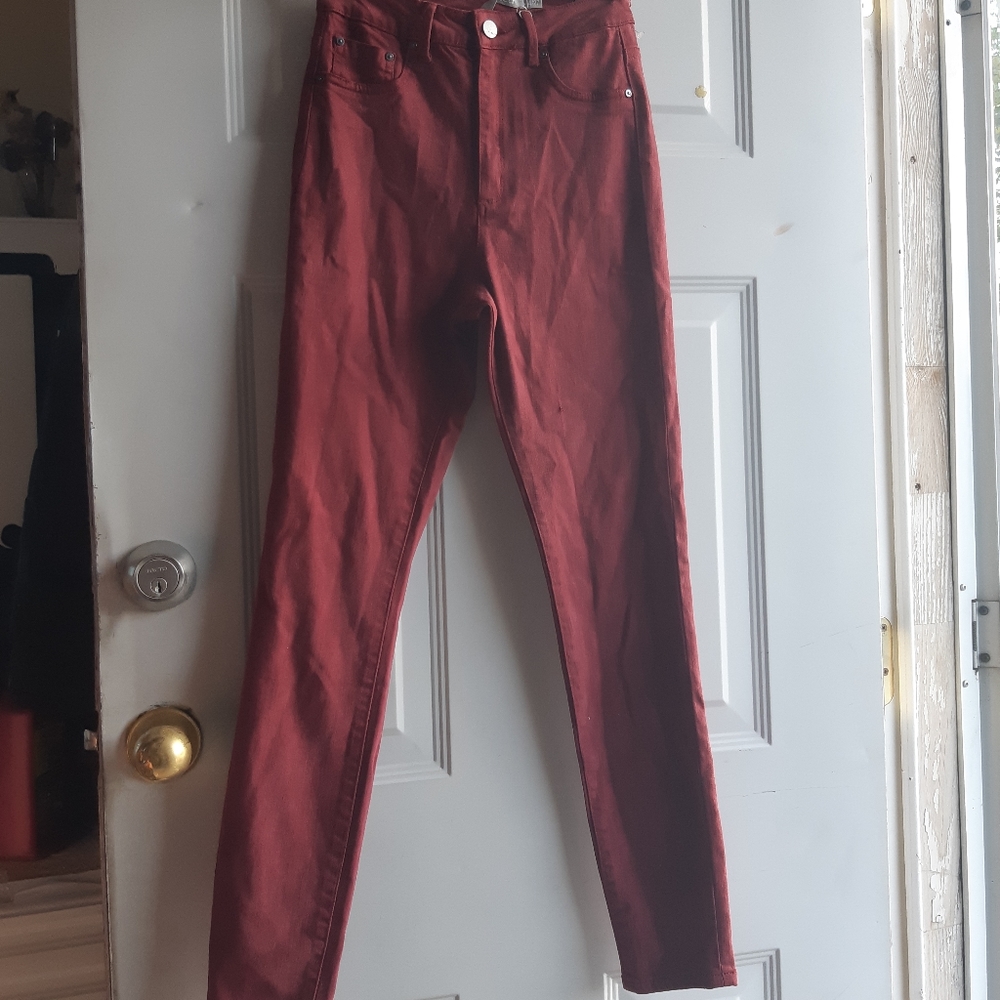 Hi Rise Jeans - Picture 7 of 10